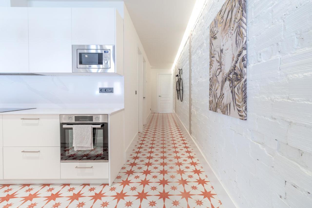 Amplio Y Moderno Apartamento Con Tarima Refrescante By Staynnapartments Бильбао Экстерьер фото